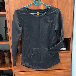 Lucy Black Women's Sweatshirt with Pocket